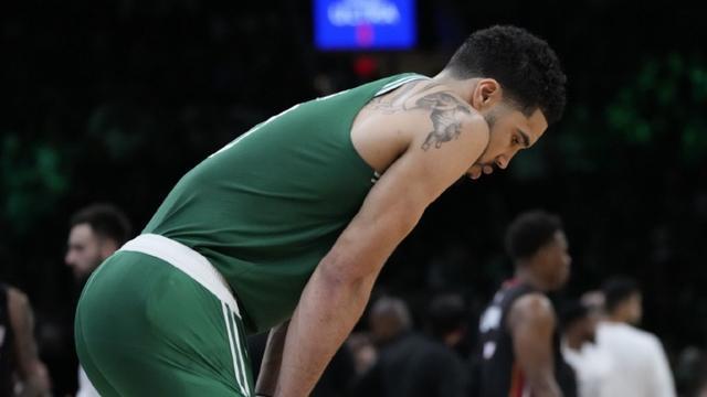 21分+25分+26分，收获4张MVP选票！落选秀创纪录，希罗复出倒计时