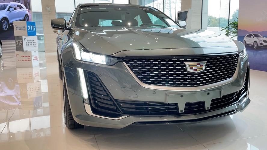 凯迪拉克CT5：兼具豪华与性能的绅士之选，优劣鲜明论剖析