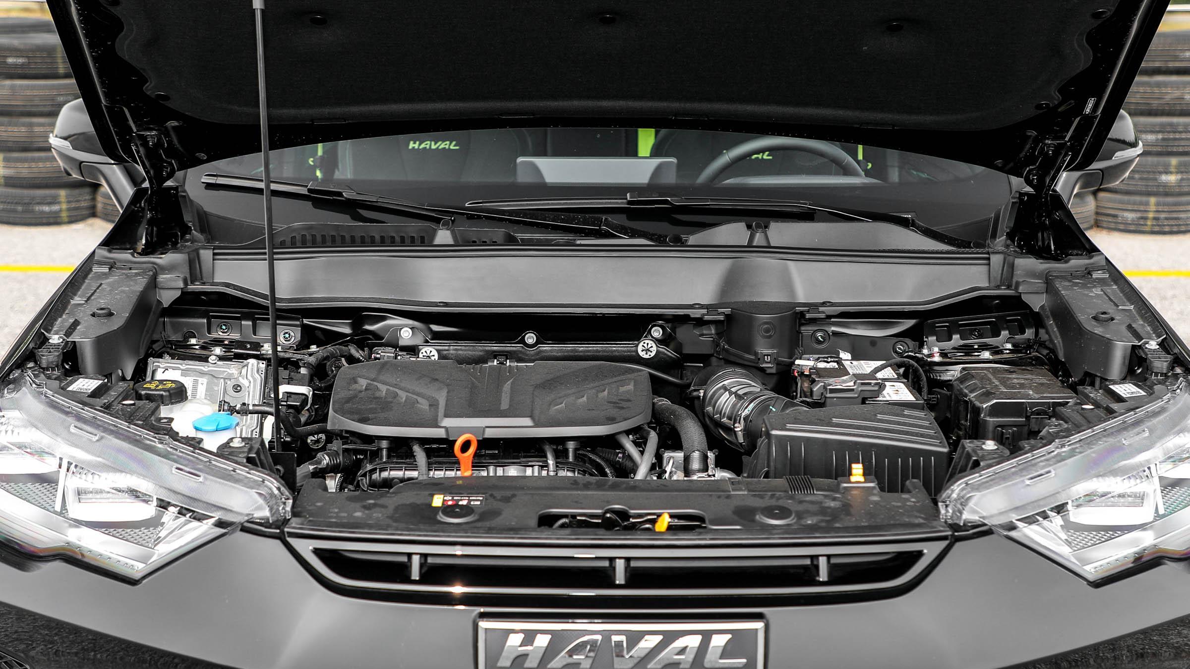 造型运动，6.8秒破百，13.89万起售，哈弗H6S年轻人的首选SUV?