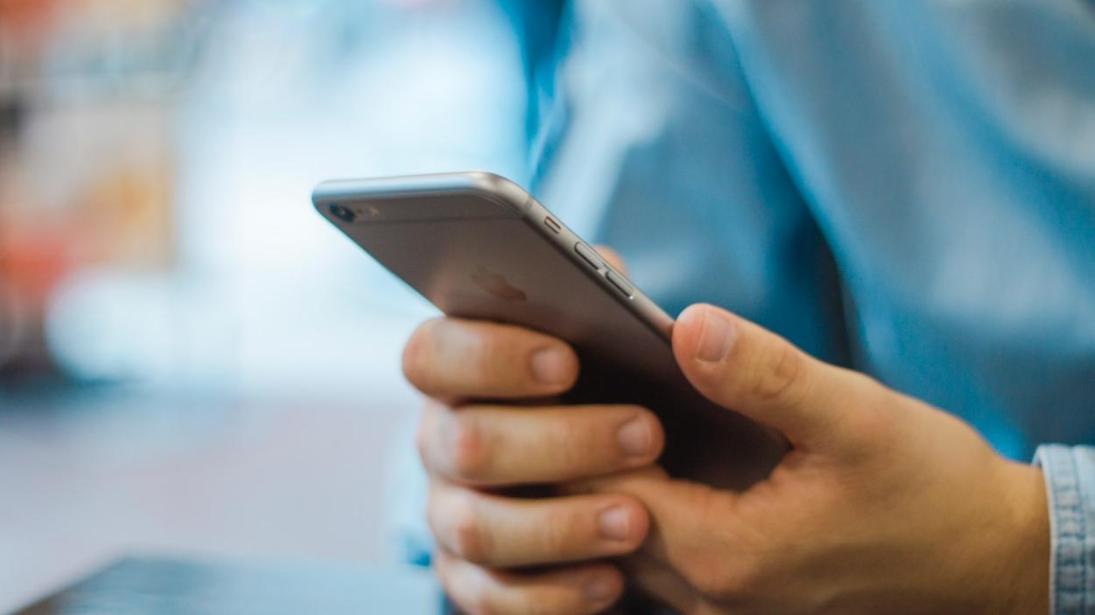 7种可能导致手机被入侵的异常情况，谨防被监听