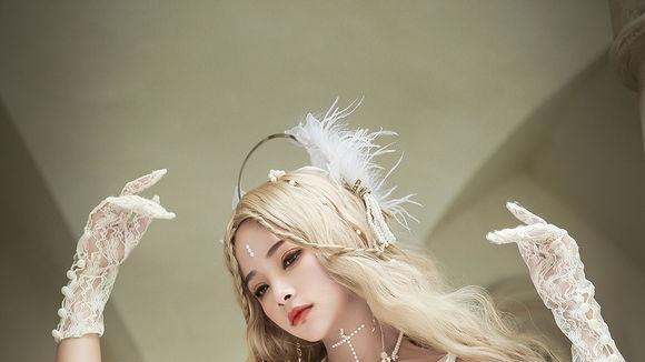 为什么洛丽塔服饰，多以定金预定的方式进行售卖？