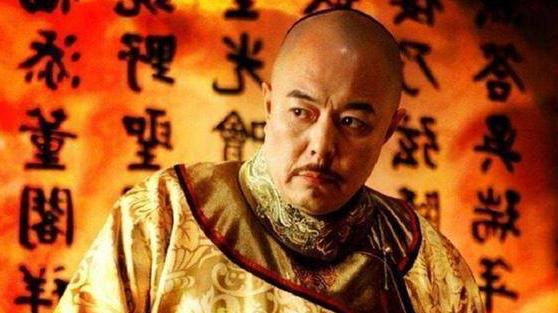 乾隆为什么选择嘉庆作为继承人呢？