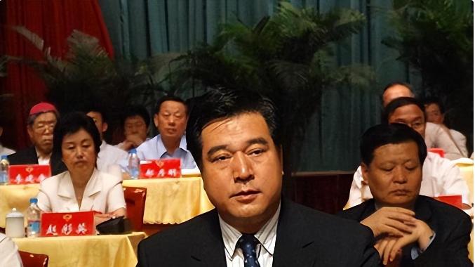 山西"色虎"申维辰落马: 敛财9541万, 被女演员供出权色交易, 获无期