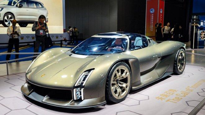 大众集团携多款新能源新车亮相第六届进博会