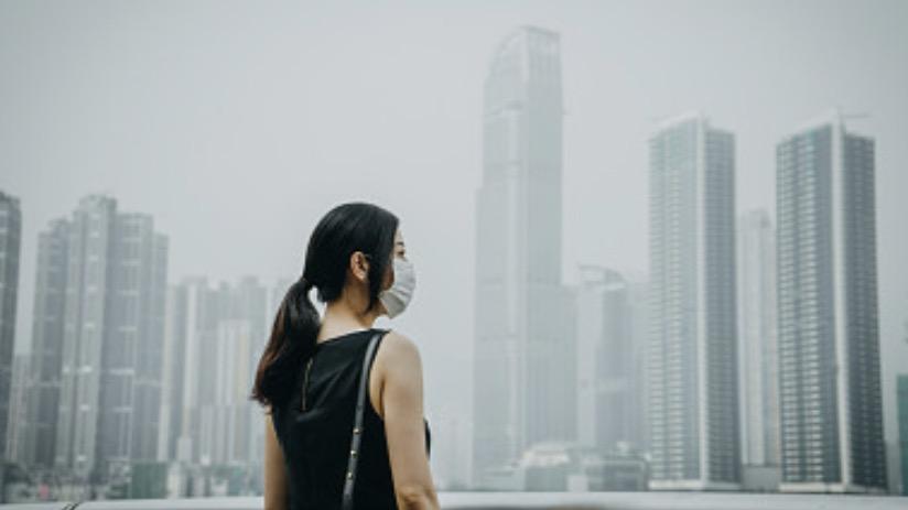 我突然穿成了被真人秀霸凌的农村小女孩，上次，他们让女孩寻短，这次，我让他们自裁