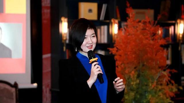 46岁央视著名女主持人去世，从确诊到死仅7个月，送别仪式曝光