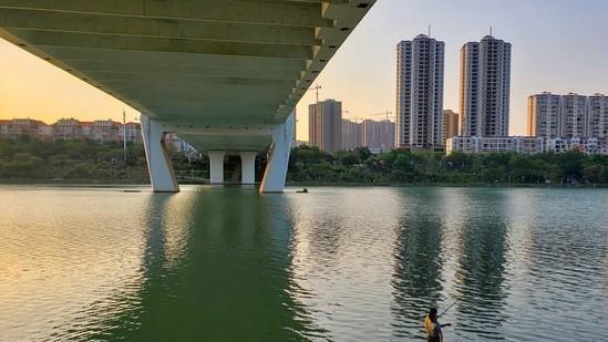 为何广西百色市如此疯狂造城，激进狂奔的百色与百色市城市格局