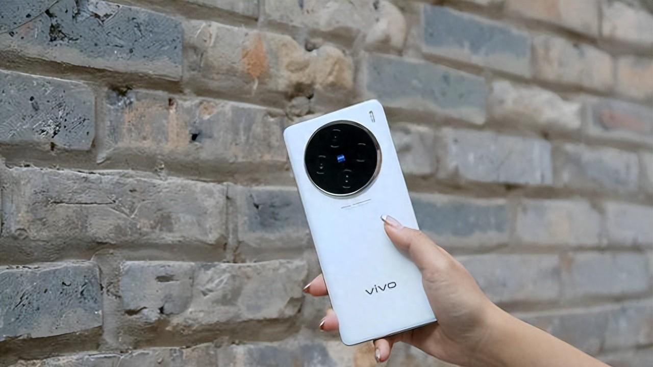 vivox100开箱体验测评：越看越好看