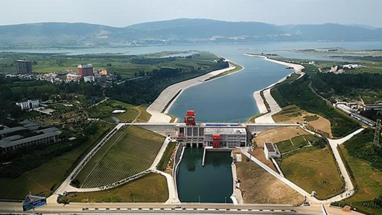 耗资2500亿，从天上调“水”，中国空中运河是如何实现的？