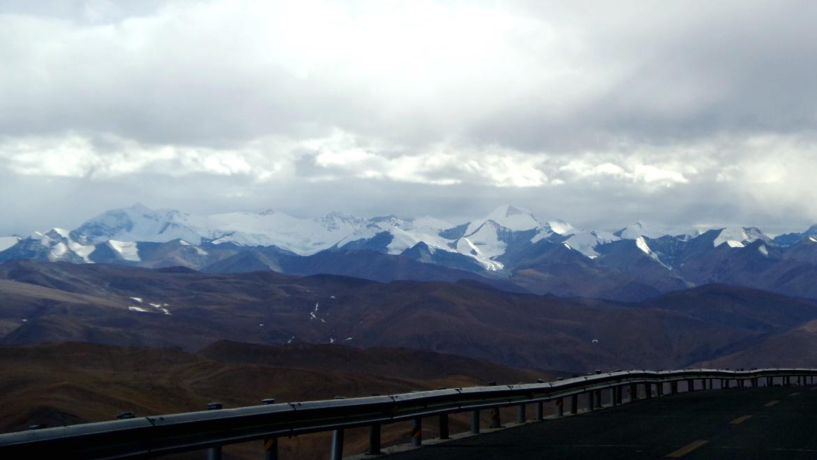 一次看全五座8000米级山峰 加乌拉山口甚至会比站在珠峰脚下更震撼