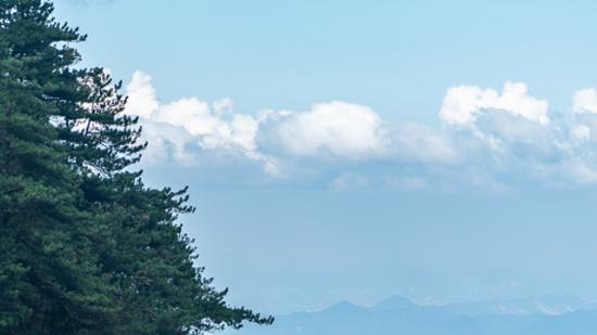 江西的宜春明月山景区，风景优美，值得我们去游玩一番。