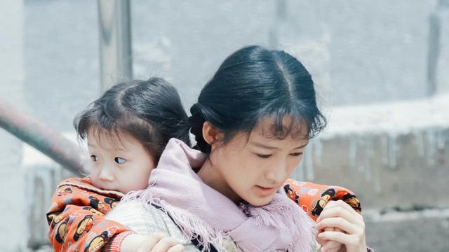 央视又一新年代剧，陈晓李沁主演，两大看点成亮点，收视率稳了