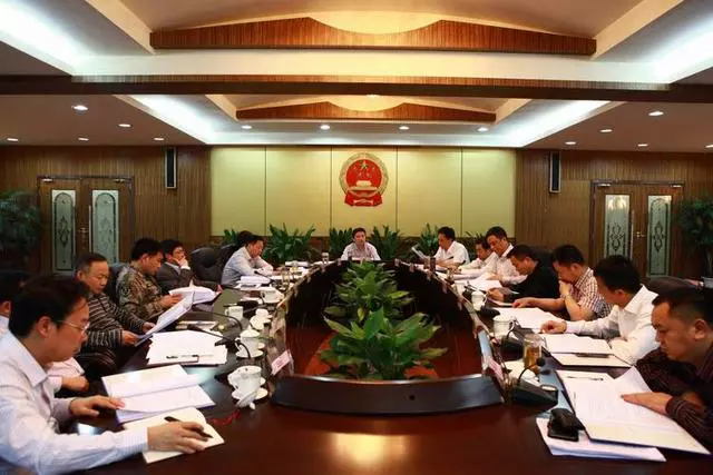 编外人员清退令来了！城管协管、教师会被清退？被辞退有补偿吗？