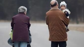 社区助力“老漂族” 让“他乡”变“故乡”