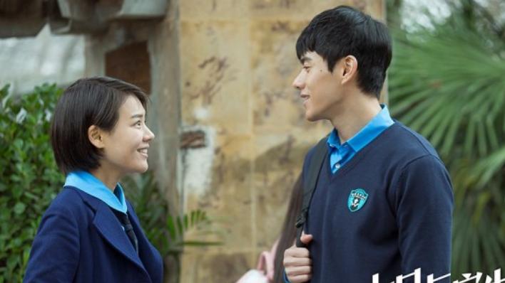 电影《七月与安生》的三角情谊，好姐妹的友情在男人的迷局中破裂