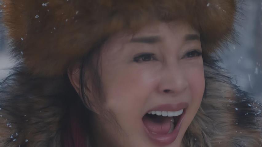 70岁刘晓庆演“黄花大闺女”，向小18岁男演员叫爹，简直辣眼睛！