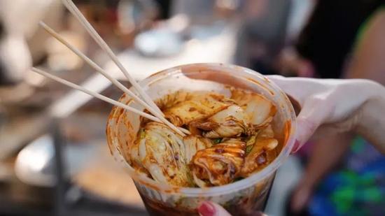 被纪录片馋哭在夜晚 只想连夜打飞的去澳门