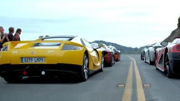 《极品飞车》，跑车无数，全程飙车