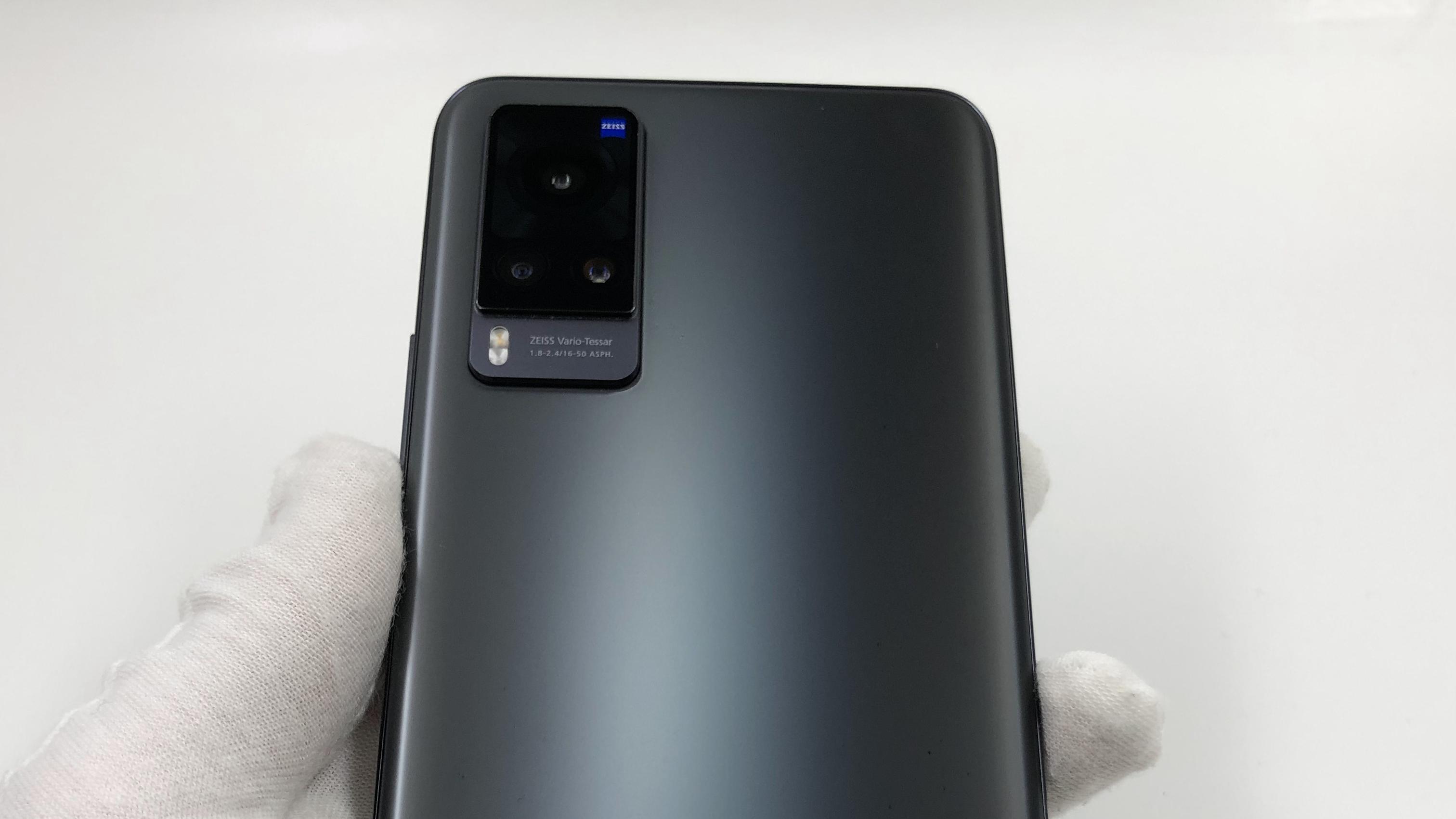 标题：华为畅享60x探索性能与射摄卓越的智能手机