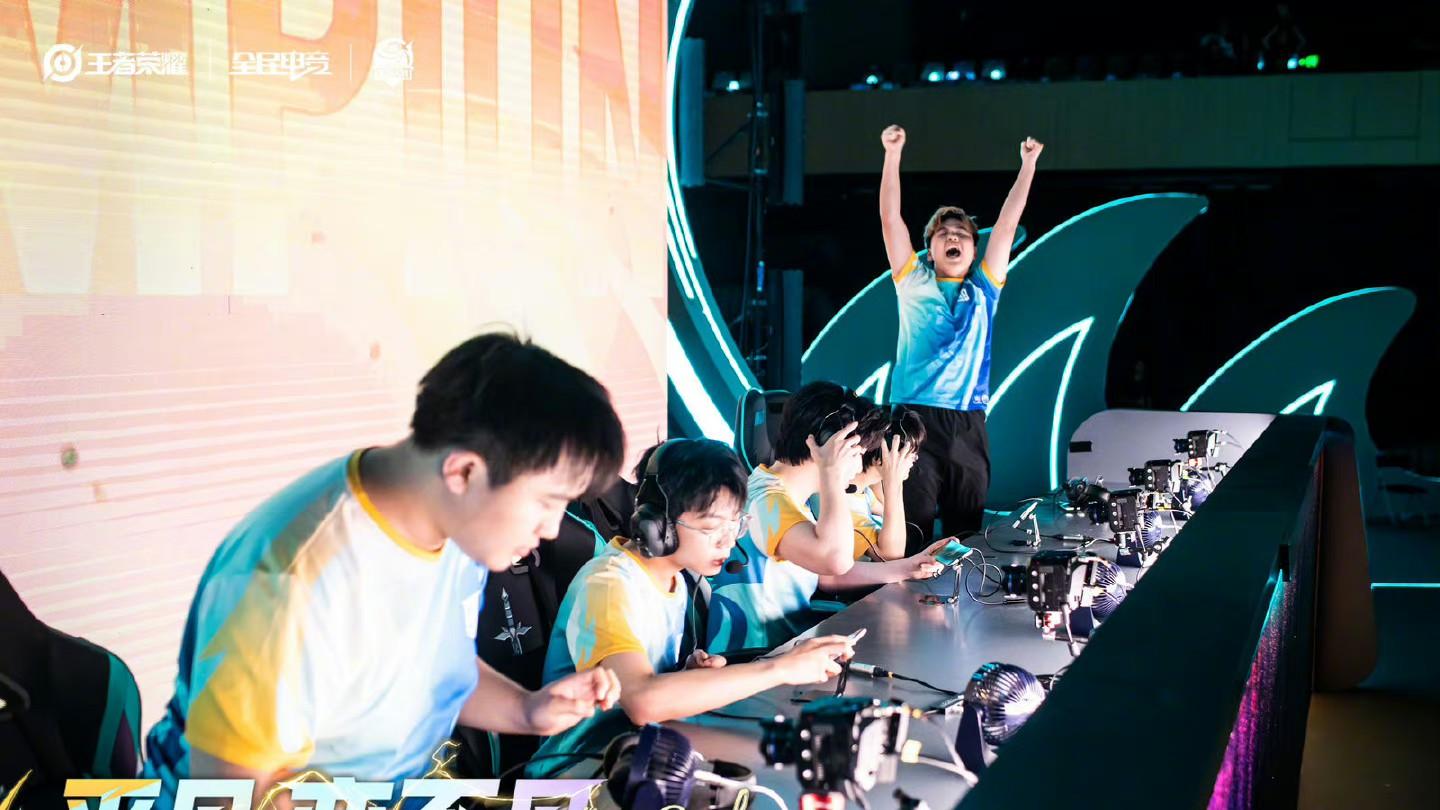 AG青训夺全国大赛冠军，自留签大概率对抗路，轩染比忆安还强？