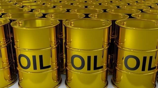 俄油已卖不上40美元，中企拒绝承运后，又派18艘超级油轮集体赴俄