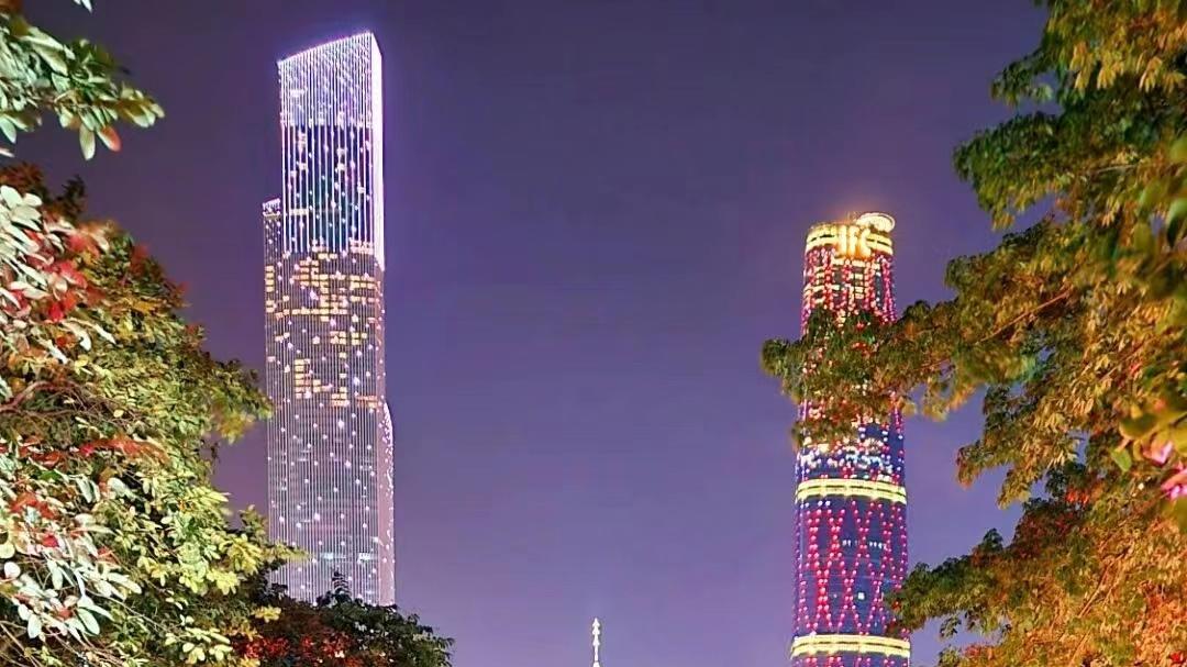 中国是一个拥有众多大城市的国家，这里将介绍中国十大城市的一些特点和魅力。