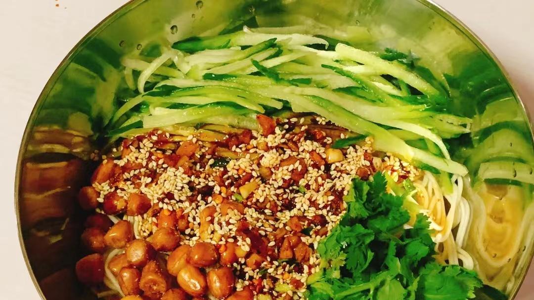 破防了，凉拌面这么做真的好吃！