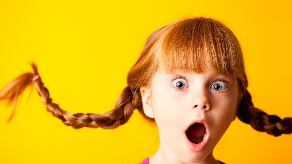 我的父亲偏心，让我代姐姐进宫做替身，后来，姐姐却变成了我的替身，最终一无所有的是他们