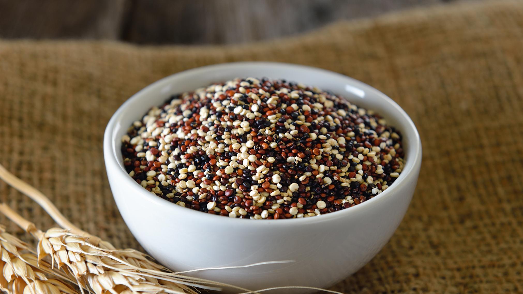 60岁后，出现4种问题别担心，并非病了而是老了，记得补充3种营养