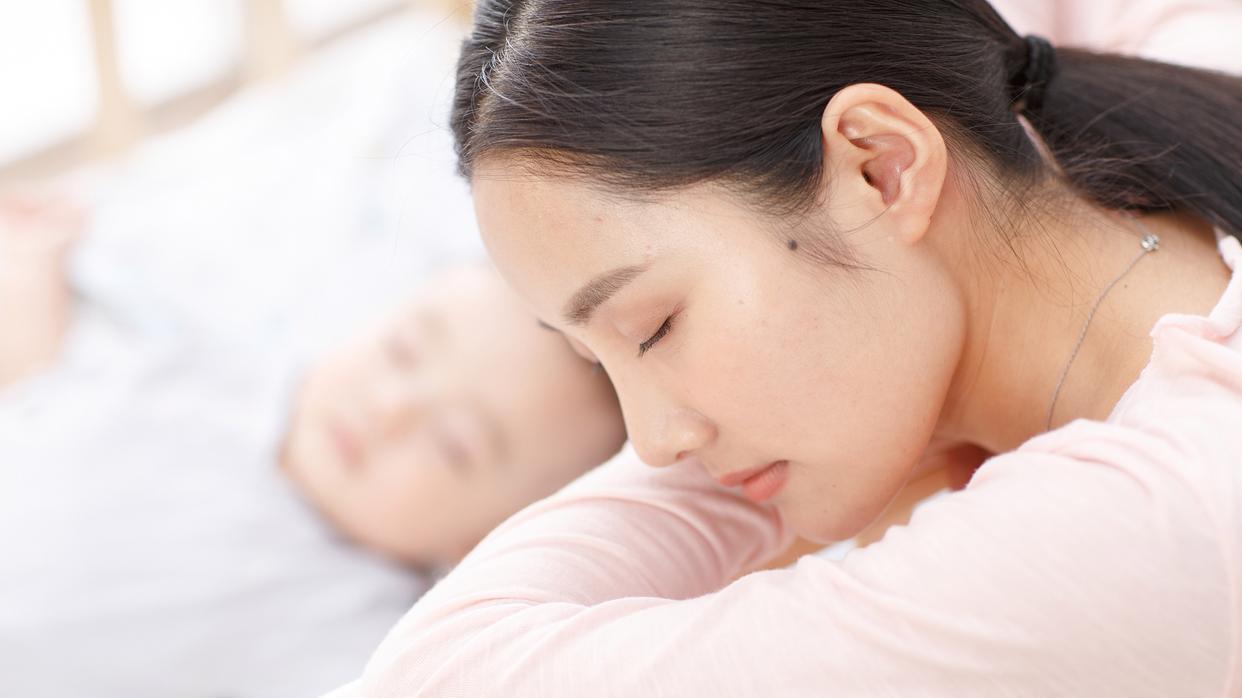宝宝睡觉不踏实易惊醒怎么办？了解6个原因，帮助宝宝更好地成长