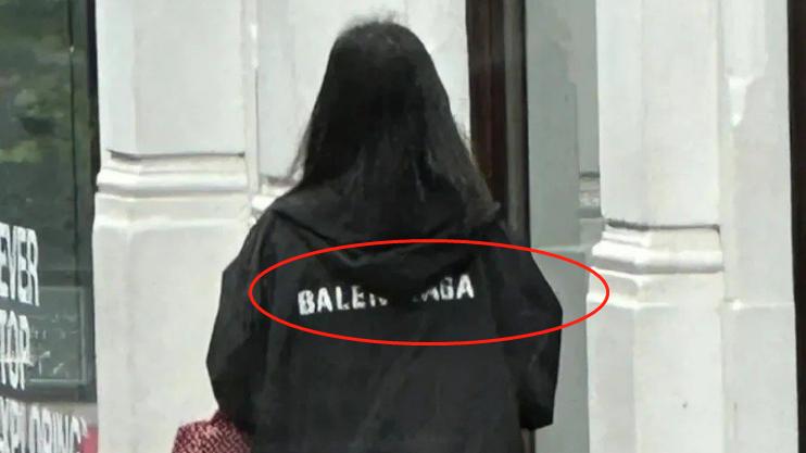 13岁王诗龄现身伦敦街头，一身5W全是奢侈品，暴露真实颜值和身材