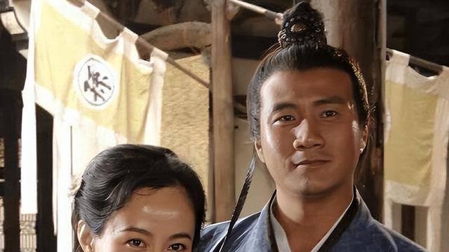 明朝一共16位皇帝，把他们的名字连接起来，就发现一个神奇的组合