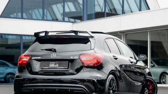 奔驰AMG A45：驰骋疆场，全能运动轿车的极致之作