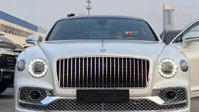 宾利飞驰：奢华与性能的完美融合，多种个性化定制