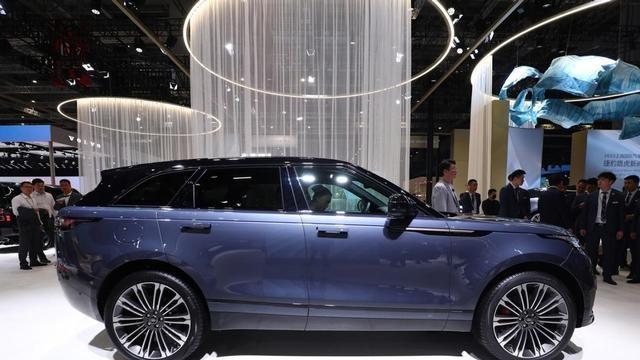 揽胜星脉：尽显豪华与技术，与同级竞品的优雅角逐