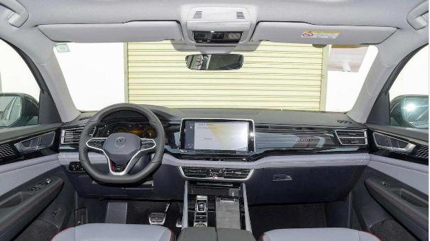 买中大型SUV，理想L7、途昂X选哪个？