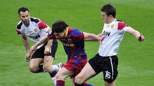 赛事推荐二串一：003欧联：巴萨vs曼联