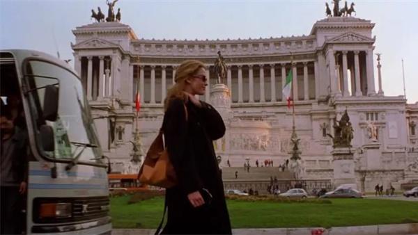 《托斯卡纳艳阳下》：被离婚的女人，真的会孤独吗？