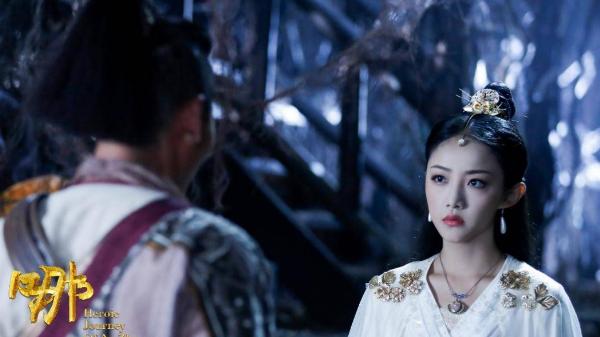 一对欢喜冤家，共同携手斩妖除魔，破解邪恶力量的神话冒险历程