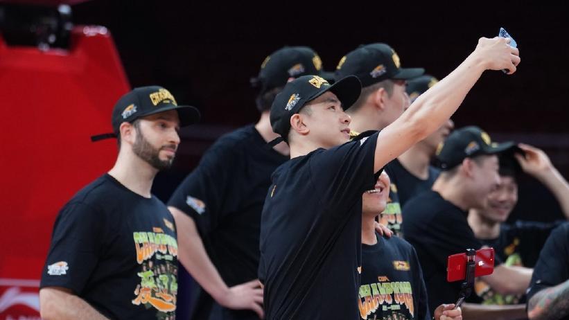 辽篮计划已定，内线补强谜底揭晓，关键决策即将到来