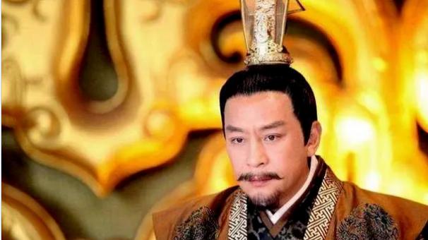刘盆子：放牛娃出身，被推举为皇帝，跪着辞职大家都不同意