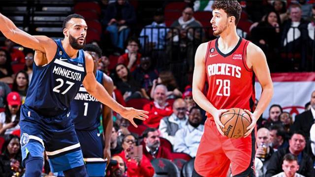 轰42+4+4+1+1！创生涯新高！杰伦格林扬眉吐气，火箭队结束13连败