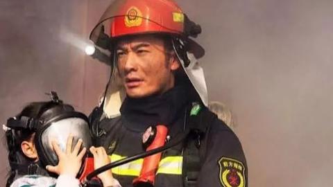 《烈火英雄》有点煽情，为何观众还热泪盈眶，有这样几个原因