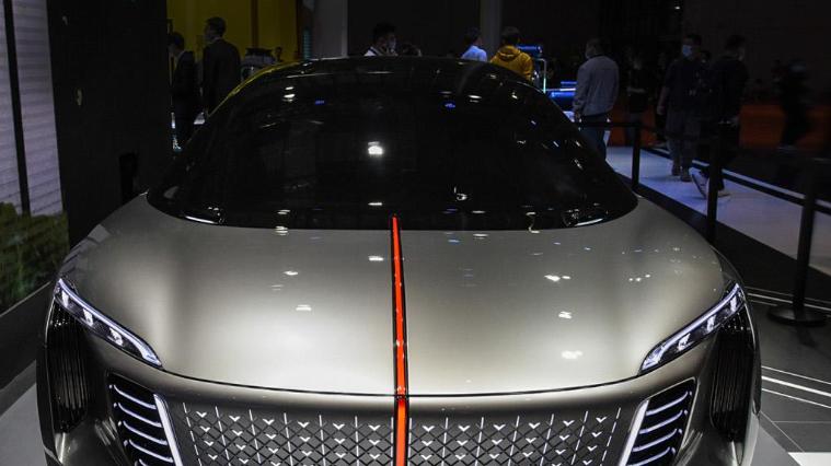 红旗Sedan EV：绿色之选，国产电动车市场的璀璨明珠