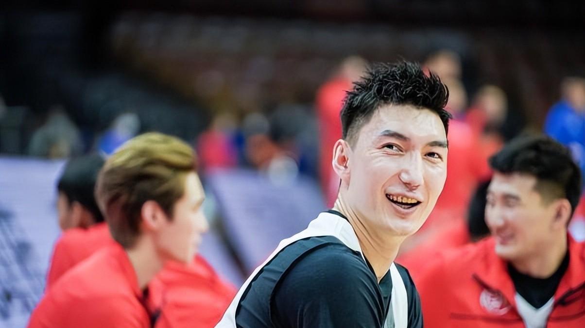 CBA三消息：山东锋线回归新疆，上海辽宁可交易，山西队剑指四强