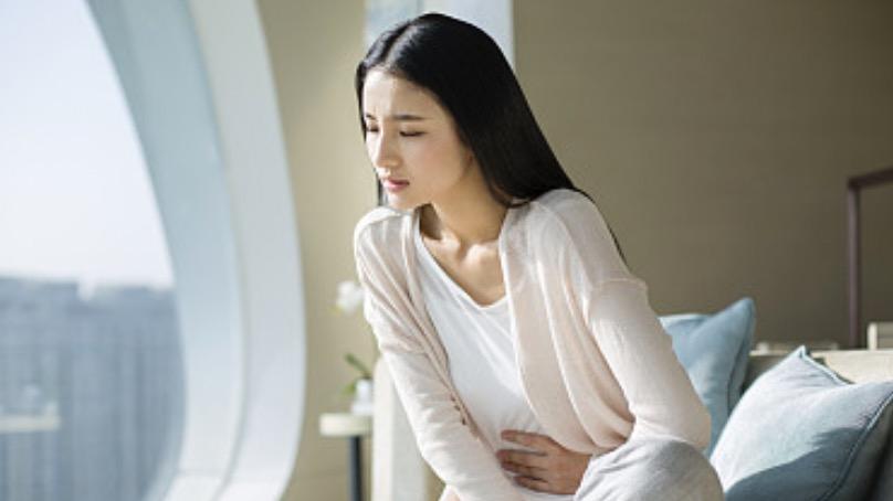 我与影帝隐婚诞下一子，粉丝问我何德何能，却不知影帝是个恋爱脑