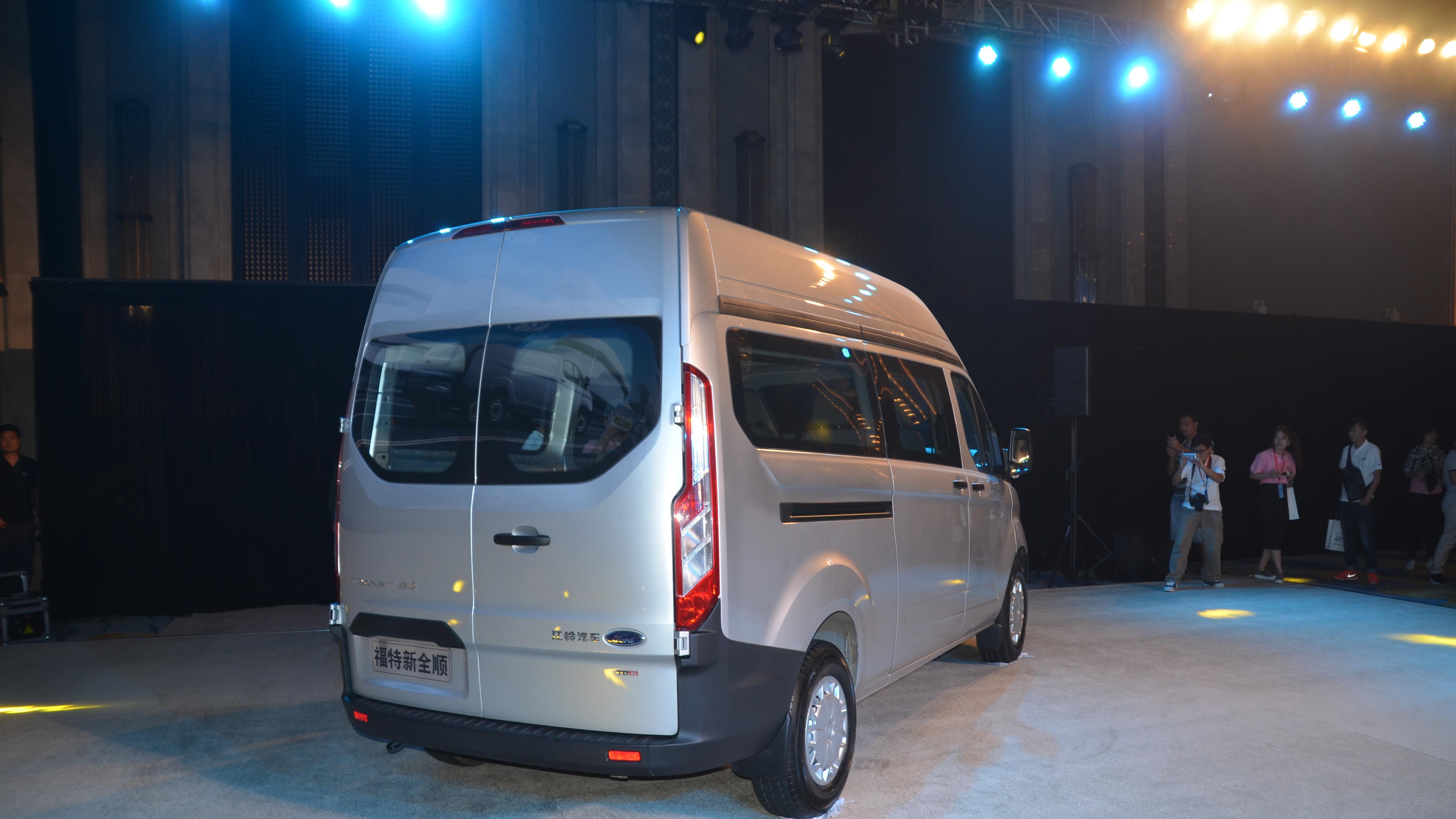 福特全顺EV怎么选择？