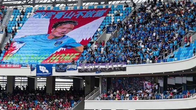 中超联赛积分榜！上海海港5连胜+10轮不败领跑，附中甲积分榜