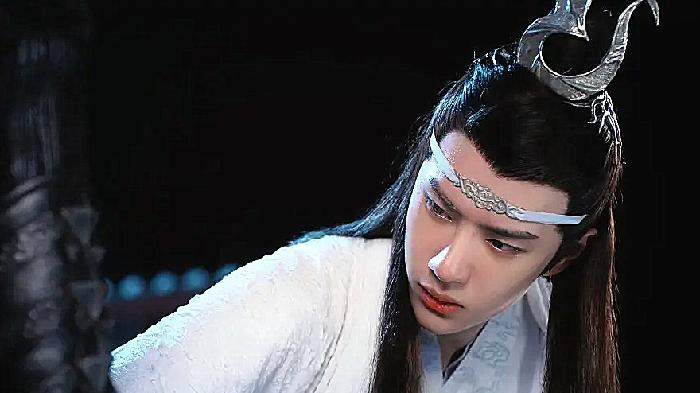 陈情令：魏婴是如何把自己混成受的？为何蓝湛能牢牢地控制他？