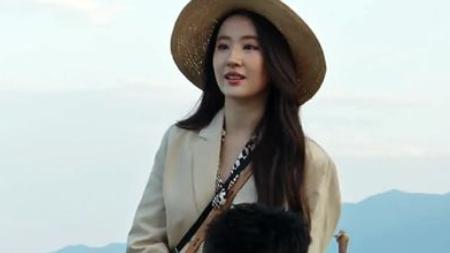 《去有风的地方》，被评为治愈系电视剧的代表作，缓慢的生活节奏教会大家如何享受生活。